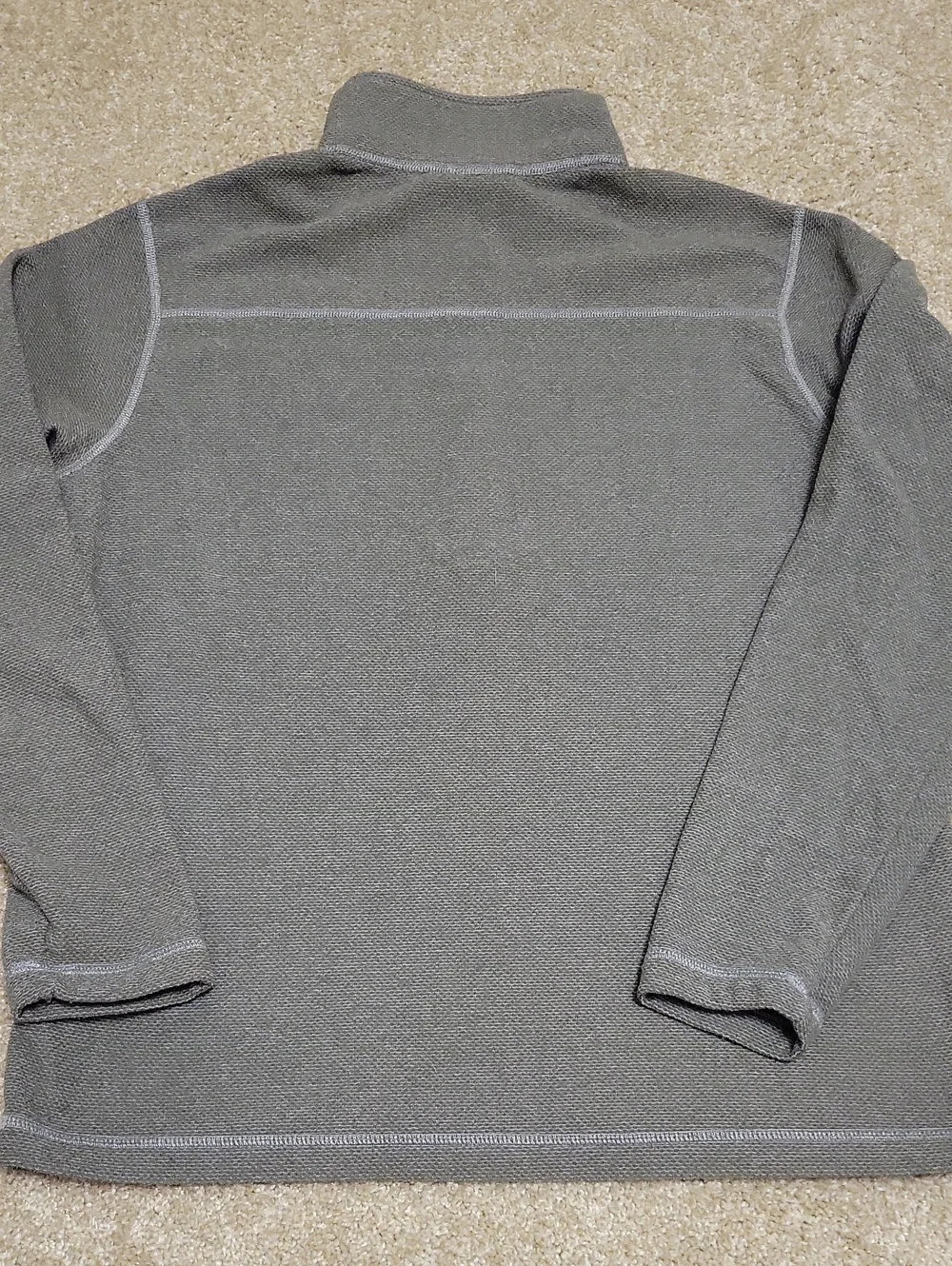 The North Face Men's Gray Half-Zip Fleece Pullover